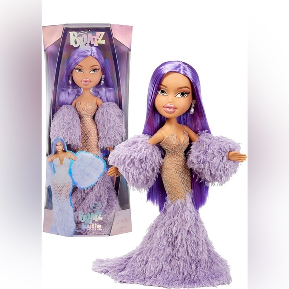 Nwt Bratz x Kylie Jenner 24-Inch Large-Scale Fashion Doll with Gown, 2 Feet Tall - Picture 1 of 12